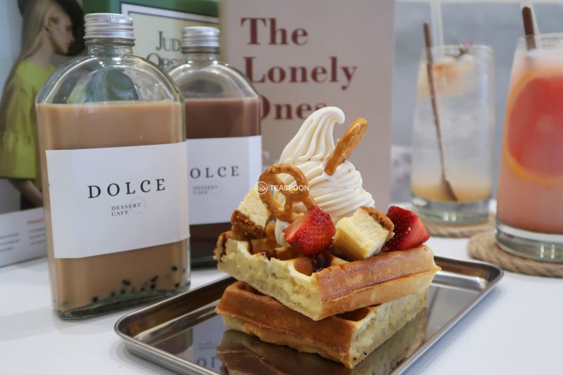 [A New Cafe In Town! Grand Opening Of Dolce Desserts Cafe!] Dolce